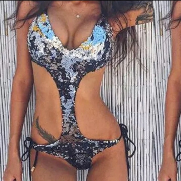Boutique Other - 1 left! New Sexy Sequin Halter Tie Side Monokini